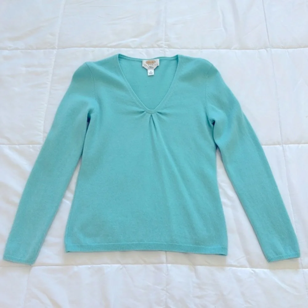 Talbots Petites 100% cashmere aqua v neck sweater sz S